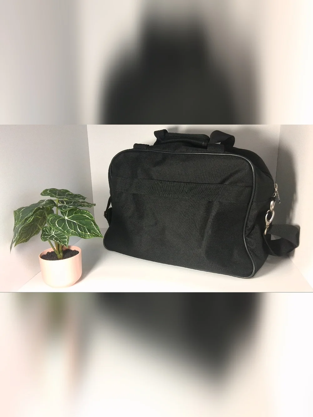 Jeep Men's Black Laptop Messenger Bag - Unbranded Authentic